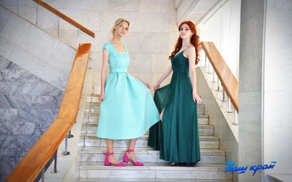 Почти как в Голливуде: хит-парад нарядов барановичских выпускниц Почти как в Голливуде: хит-парад нарядов барановичских выпускниц