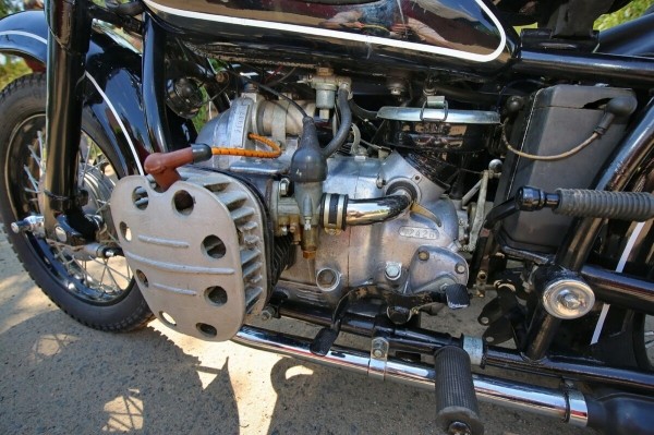 «Уплатил штрафы на $150 и выкупил мотоцикл». Белорус о владении К-750 выпуска 1962 года «Уплатил штрафы на $150 и выкупил мотоцикл». Белорус о владении К-750 выпуска 1962 года