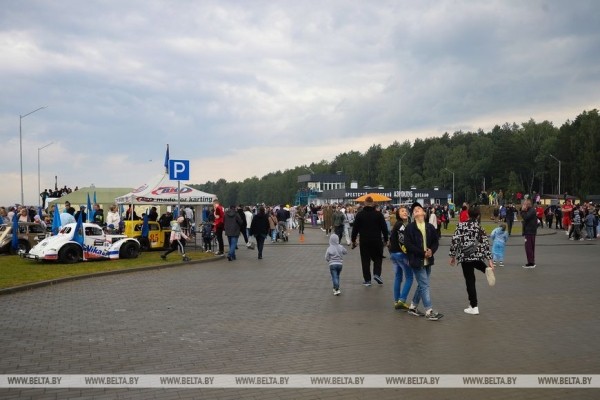 От винта! Под Брестом открыли новый аэродром ДОСААФ От винта! Под Брестом открыли новый аэродром ДОСААФ