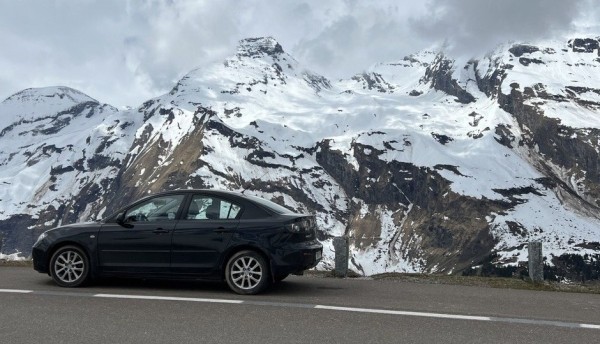 Белорусы потратили 3 000 евро в поездке по Европе на старенькой Mazda 3 Белорусы потратили 3 000 евро в поездке по Европе на старенькой Mazda 3