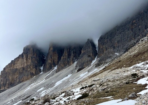 Белорусы потратили 3 000 евро в поездке по Европе на старенькой Mazda 3 Белорусы потратили 3 000 евро в поездке по Европе на старенькой Mazda 3