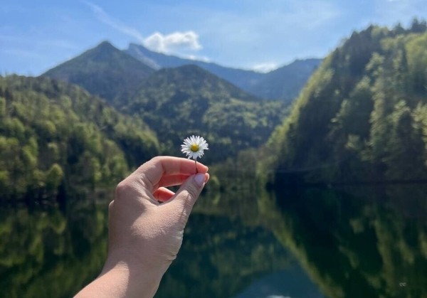 Белорусы потратили 3 000 евро в поездке по Европе на старенькой Mazda 3 Белорусы потратили 3 000 евро в поездке по Европе на старенькой Mazda 3