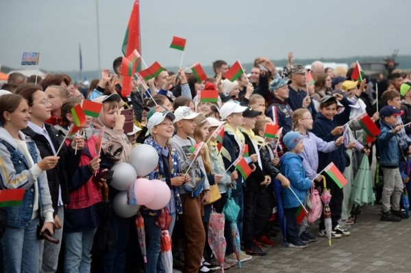 Торжественное открытие аэродрома под Брестом