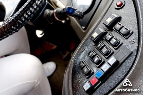 «Главное – не расслабиться и не уехать в закат». Воспитатель садика стала водителем автобуса «Главное – не расслабиться и не уехать в закат». Воспитатель садика стала водителем автобуса