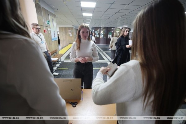 В Брестской области для прохождения ЦТ зарегистрировались более 12,6 тыс. абитуриентов В Брестской области для прохождения ЦТ зарегистрировались более 12,6 тыс. абитуриентов