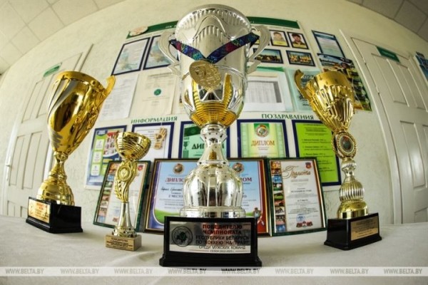 Главный тренер брестского «Строителя»: победы команды повышают интерес болельщиков к хоккею на траве Главный тренер брестского «Строителя»: победы команды повышают интерес болельщиков к хоккею на траве