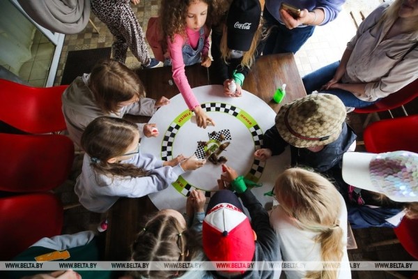 Устроить гонки и попробовать деликатесы предлагают туристам на улиточной ферме в Брестском районе Устроить гонки и попробовать деликатесы предлагают туристам на улиточной ферме в Брестском районе