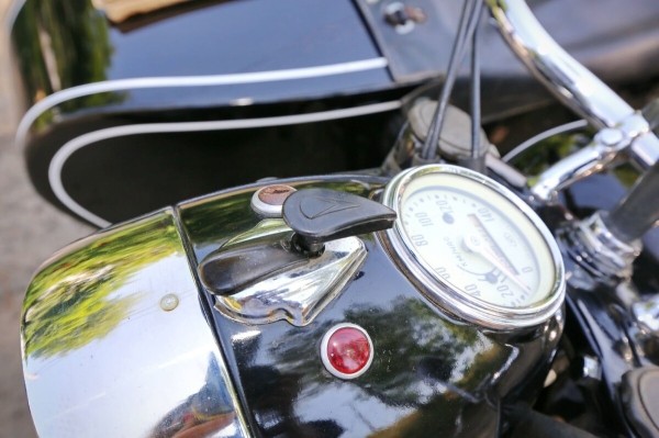 «Уплатил штрафы на $150 и выкупил мотоцикл». Белорус о владении К-750 выпуска 1962 года «Уплатил штрафы на $150 и выкупил мотоцикл». Белорус о владении К-750 выпуска 1962 года