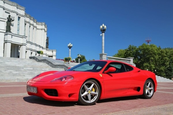 Та самая Ferrari 360 Modena снова в продаже. Сколько хочет выручить владелец? Та самая Ferrari 360 Modena снова в продаже. Сколько хочет выручить владелец?