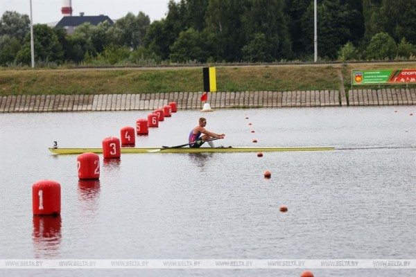 Более 200 гребцов из Беларуси и России соревнуются на открытом чемпионате в Бресте Более 200 гребцов из Беларуси и России соревнуются на открытом чемпионате в Бресте