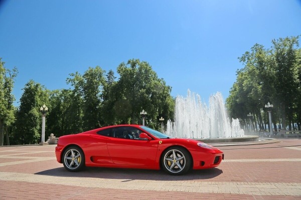 Та самая Ferrari 360 Modena снова в продаже. Сколько хочет выручить владелец? Та самая Ferrari 360 Modena снова в продаже. Сколько хочет выручить владелец?