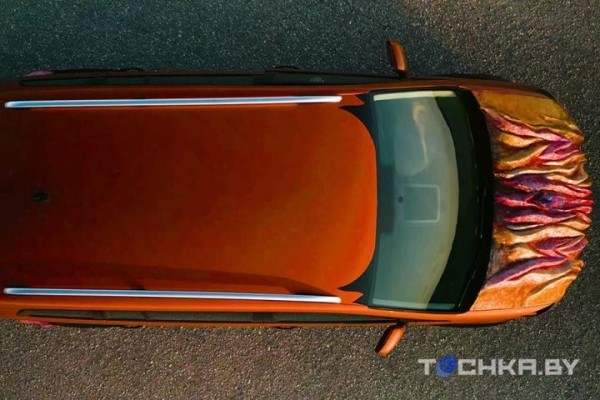 В Беларуси девушка переделала свой Volkswagen Touran в единорога и попыталась продать в два раза дороже В Беларуси девушка переделала свой Volkswagen Touran в единорога и попыталась продать в два раза дороже