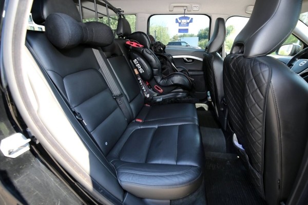 «Ездил к мастеру чуть ли не каждый день!» Белорус рассказал про эксплуатацию метанового Volvo V70 2016 г. в. «Ездил к мастеру чуть ли не каждый день!» Белорус рассказал про эксплуатацию метанового Volvo V70 2016 г. в.