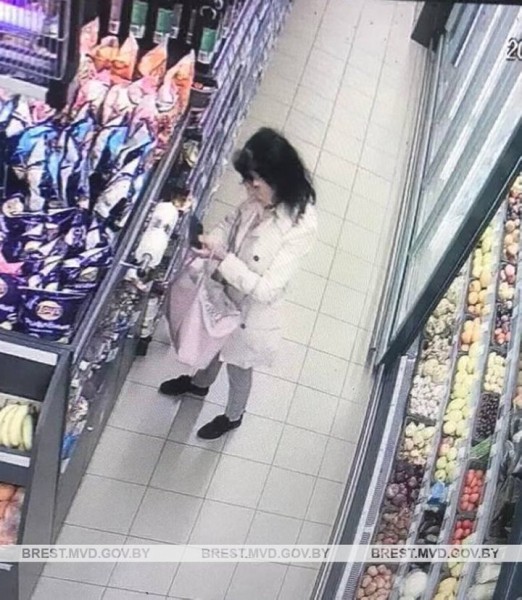 В Бресте ищут посетительницу магазина на Машерова В Бресте ищут посетительницу магазина на Машерова