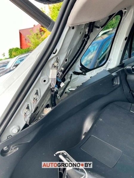 «Чудо произошло»: под Варшавой нашли угнанную Toyota с белорусскими номерами. Вот как она теперь выглядит «Чудо произошло»: под Варшавой нашли угнанную Toyota с белорусскими номерами. Вот как она теперь выглядит