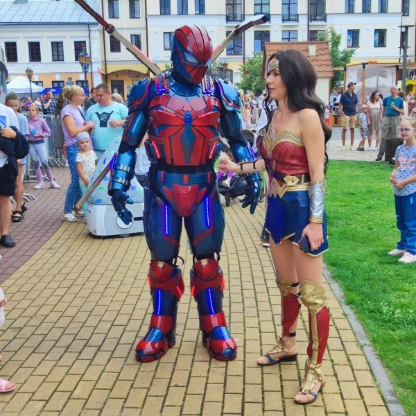 Такая атмосфера сейчас царит на брестском Арбате - улице Советской Такая атмосфера сейчас царит на брестском Арбате - улице Советской