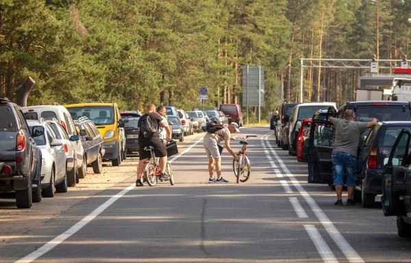 «Наши пожилые водители почти все в разводе». Пообщались с дальнобойщиками на белорусско-литовской границе «Наши пожилые водители почти все в разводе». Пообщались с дальнобойщиками на белорусско-литовской границе