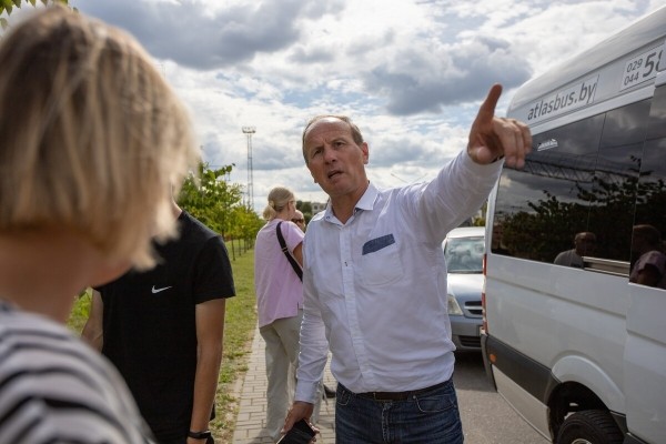 Самый вежливый маршрутчик страны: «Ваза с конфетами в салоне полная всегда!»