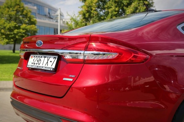 «Взял в начале февраля 2022-го, а дальше — сплошь нервы». Белорус про покупку и ремонт битого Ford Fusion «Взял в начале февраля 2022-го, а дальше — сплошь нервы». Белорус про покупку и ремонт битого Ford Fusion