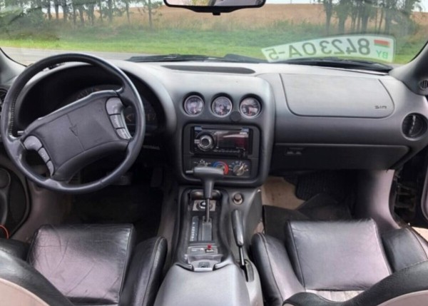 Показываем два редких Pontiac Firebird, которые есть в Беларуси Показываем два редких Pontiac Firebird, которые есть в Беларуси