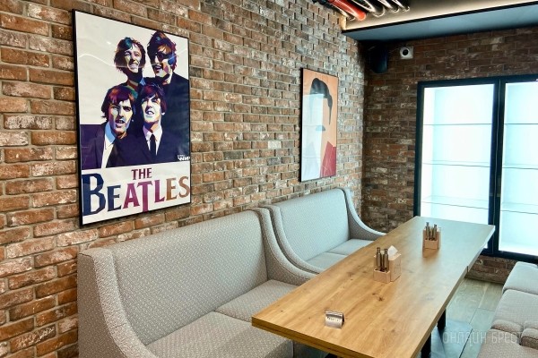 Наслаждайся вкусной кухней и играй в боулинг! На Советской в центре Бреста открылось новое кафе «David Bowley». Бронь столиков и дорожек Наслаждайся вкусной кухней и играй в боулинг! На Советской в центре Бреста открылось новое кафе «David Bowley». Бронь столиков и дорожек