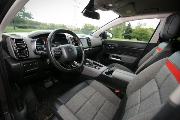 Взял на $4 000 дешевле, чем у перекупов. Белорус о пригоне дизельного Citroen C5 Aircross из Франции Взял на $4 000 дешевле, чем у перекупов. Белорус о пригоне дизельного Citroen C5 Aircross из Франции