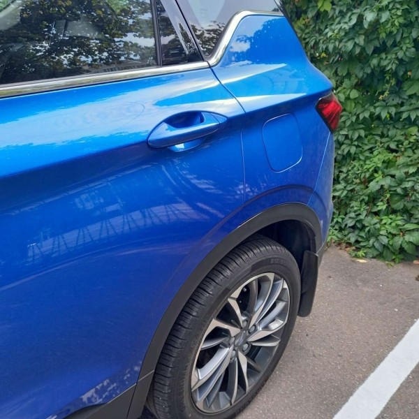 Белорус о сервисе Geely: «Через 10 дней получил не машину, а раскраску». Дилер: «Ремонт был сделан качественно в полном объёме» Белорус о сервисе Geely: «Через 10 дней получил не машину, а раскраску». Дилер: «Ремонт был сделан качественно в полном объёме»