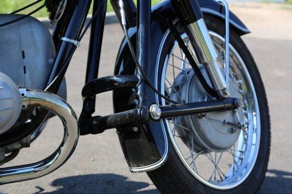 «Проблемой стала растаможка, ведь на раме шестизначный VIN». Белорус про восстановление мотоцикла BMW 1968 г. в.