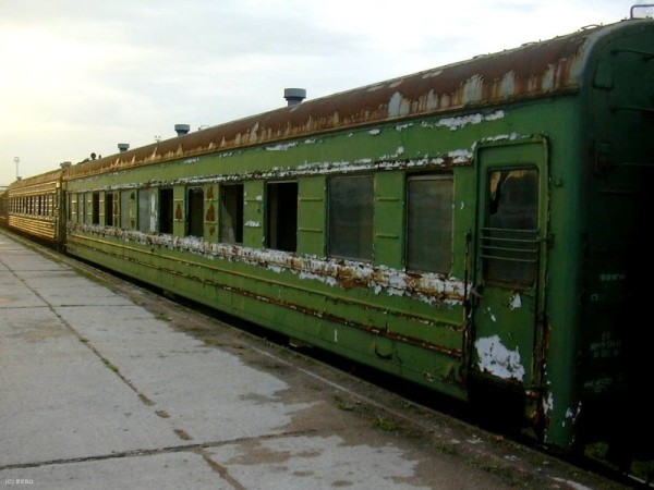 Бар в электричке и гостиница в вагоне: Самые странные и необычные поезда в Беларуси Бар в электричке и гостиница в вагоне: Самые странные и необычные поезда в Беларуси