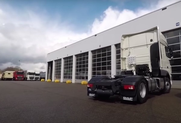 Клиентов ищет в интернете, на фуре работает сам! Как белорус начал бизнес по грузовым перевозкам в Польше Клиентов ищет в интернете, на фуре работает сам! Как белорус начал бизнес по грузовым перевозкам в Польше