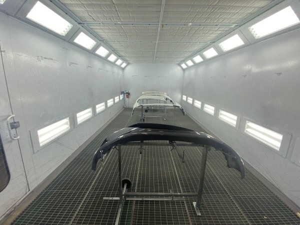 Белорус о сервисе Geely: «Через 10 дней получил не машину, а раскраску». Дилер: «Ремонт был сделан качественно в полном объёме» Белорус о сервисе Geely: «Через 10 дней получил не машину, а раскраску». Дилер: «Ремонт был сделан качественно в полном объёме»