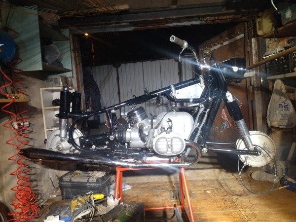 «Проблемой стала растаможка, ведь на раме шестизначный VIN». Белорус про восстановление мотоцикла BMW 1968 г. в.