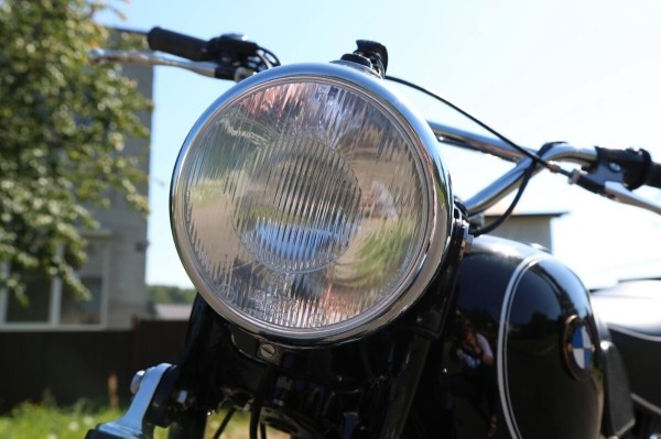 «Проблемой стала растаможка, ведь на раме шестизначный VIN». Белорус про восстановление мотоцикла BMW 1968 г. в.