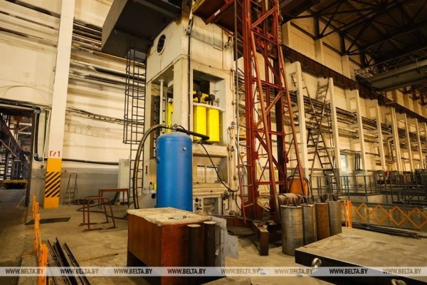 Пинский «Кузлитмаш» реализует инновационный проект по производству прессов, аналогов которым нет в Беларуси Пинский «Кузлитмаш» реализует инновационный проект по производству прессов, аналогов которым нет в Беларуси