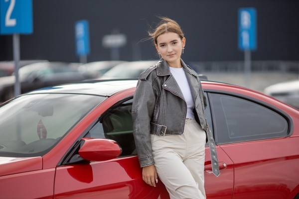 «Крутой подарок на ДР»: девушка из Гродно рассказала о своей BMW «Крутой подарок на ДР»: девушка из Гродно рассказала о своей BMW