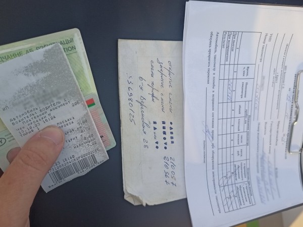 «Пробивал я, честное слово, пробивал!» Как Транспортная инспекция вычисляет таксистов-нелегалов в Бресте «Пробивал я, честное слово, пробивал!» Как Транспортная инспекция вычисляет таксистов-нелегалов в Бресте