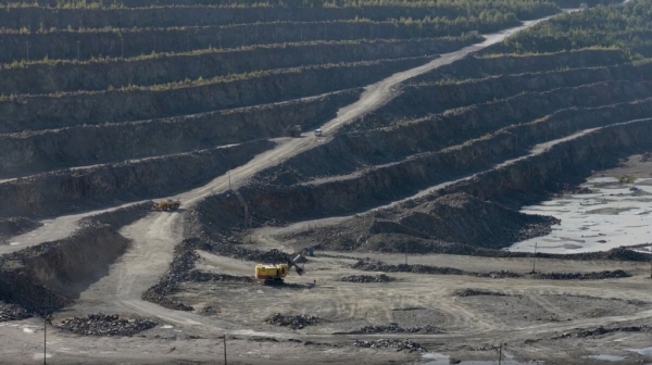 Как работается в живописном карьере «Микашевичи» на БелАЗах на 130, 90 и 60 тонн Как работается в живописном карьере «Микашевичи» на БелАЗах на 130, 90 и 60 тонн