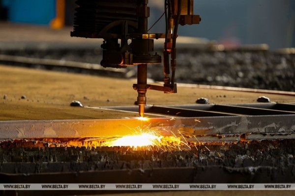 Пинский «Кузлитмаш» реализует инновационный проект по производству прессов, аналогов которым нет в Беларуси Пинский «Кузлитмаш» реализует инновационный проект по производству прессов, аналогов которым нет в Беларуси