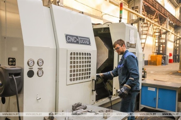 Пинский «Кузлитмаш» реализует инновационный проект по производству прессов, аналогов которым нет в Беларуси Пинский «Кузлитмаш» реализует инновационный проект по производству прессов, аналогов которым нет в Беларуси