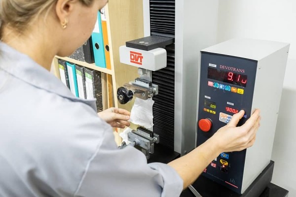 Смотрите, как делают белорусские подгузники для детей и взрослых Смотрите, как делают белорусские подгузники для детей и взрослых