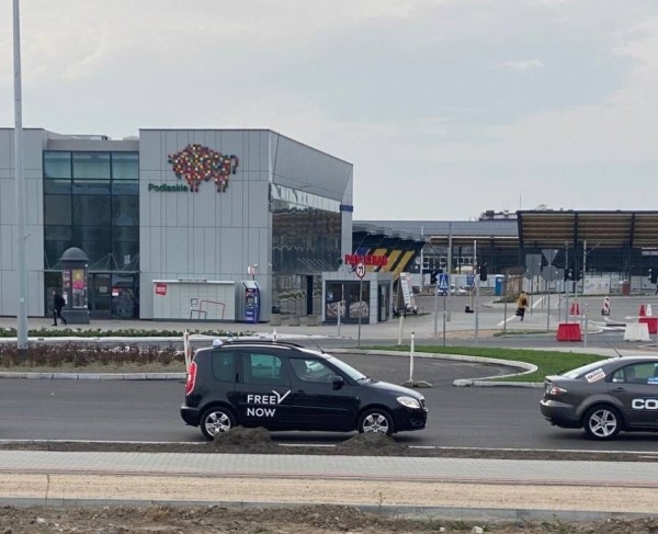 «В месяц получается 5 000 злотых». Белорус устроился на работу в польское такси и рассказал о своём доходе «В месяц получается 5 000 злотых». Белорус устроился на работу в польское такси и рассказал о своём доходе