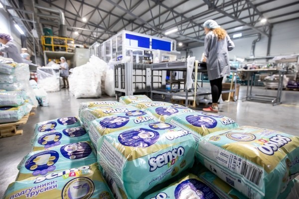 Смотрите, как делают белорусские подгузники для детей и взрослых Смотрите, как делают белорусские подгузники для детей и взрослых