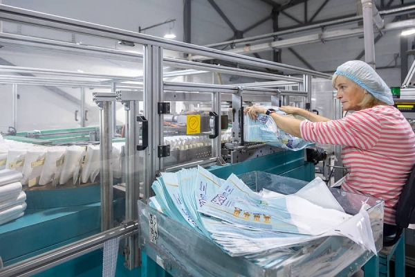 Смотрите, как делают белорусские подгузники для детей и взрослых Смотрите, как делают белорусские подгузники для детей и взрослых