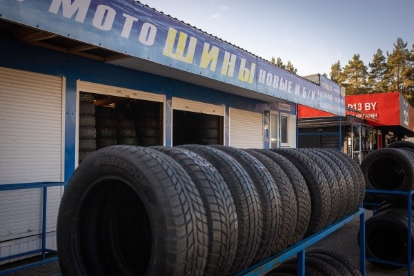 «В Германии они стоят 5 евро». Откровенный разговор с продавцом бэушных шин «В Германии они стоят 5 евро». Откровенный разговор с продавцом бэушных шин