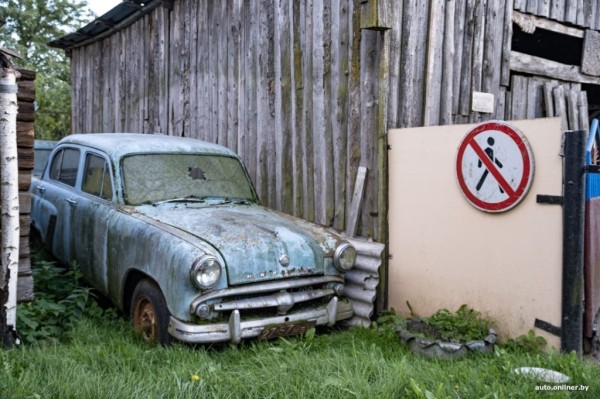 Находки в гараже. Белорус больше 40 лет коллекционирует и реставрирует советские авто Находки в гараже. Белорус больше 40 лет коллекционирует и реставрирует советские авто