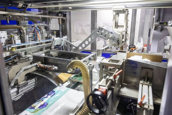 Смотрите, как делают белорусские подгузники для детей и взрослых Смотрите, как делают белорусские подгузники для детей и взрослых