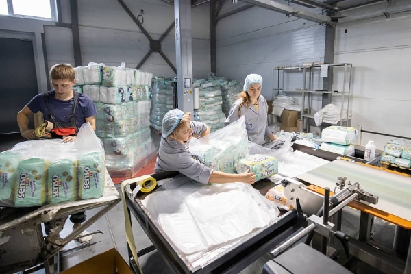 Смотрите, как делают белорусские подгузники для детей и взрослых Смотрите, как делают белорусские подгузники для детей и взрослых