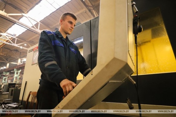 Пинский «Кузлитмаш» реализует инновационный проект по производству прессов, аналогов которым нет в Беларуси Пинский «Кузлитмаш» реализует инновационный проект по производству прессов, аналогов которым нет в Беларуси
