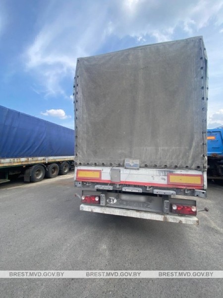 Водитель-международник из Бреста похитил у организации почти 500 литров дизтоплива Водитель-международник из Бреста похитил у организации почти 500 литров дизтоплива