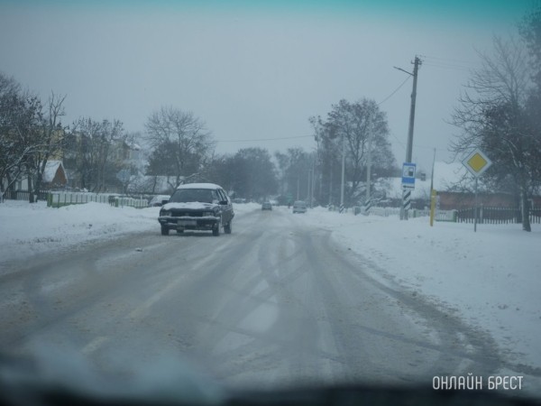 Эксперт назвал автомобили, которые сильнее всего страдают в снегопад Эксперт назвал автомобили, которые сильнее всего страдают в снегопад